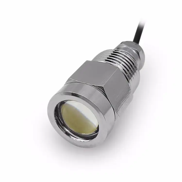 LED -Boot unter Wasserbeleuchtung